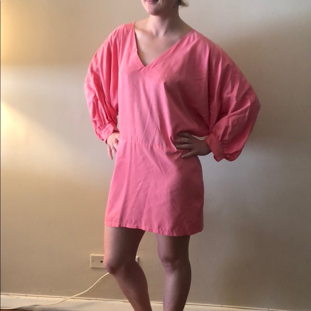 Oversized sleeves brand new dress Pink